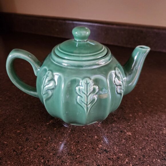 Furio Home Bamboo Green Medium Ceramic Teapot Oak Leaves tea - Picture 1 of 4